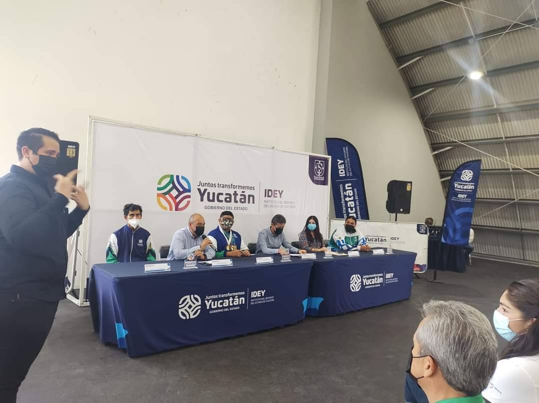Orgullo Yucateco: Atletas paralímpicos reciben felicitación pública