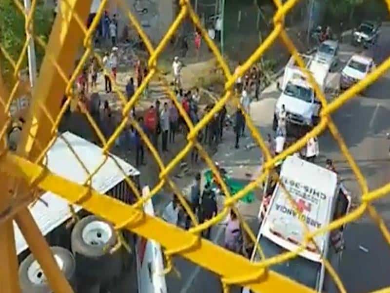 Más de 40 migrantes muertos en accidente de tráiler en Chiapas