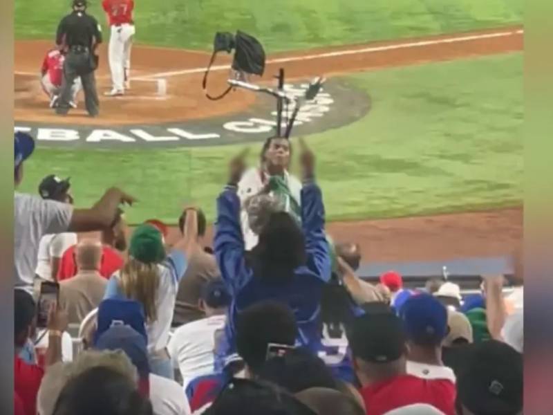Video. 6ix9ine” pelea con seguidores de Puerto Rico en el estadio de beisbol
