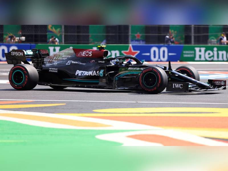 Mercedes arrasa las primeras prácticas en el Gran Premio de México