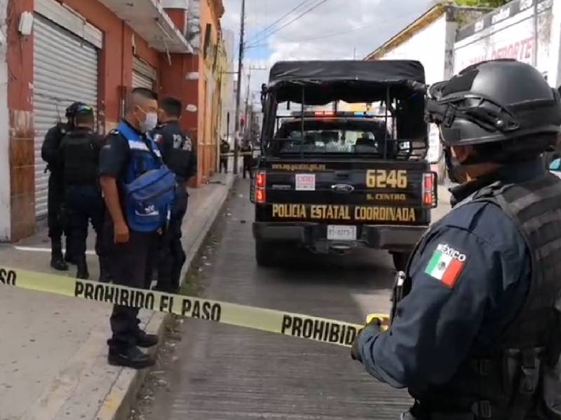 Hombre recibe puñalada en el centro de Mérida