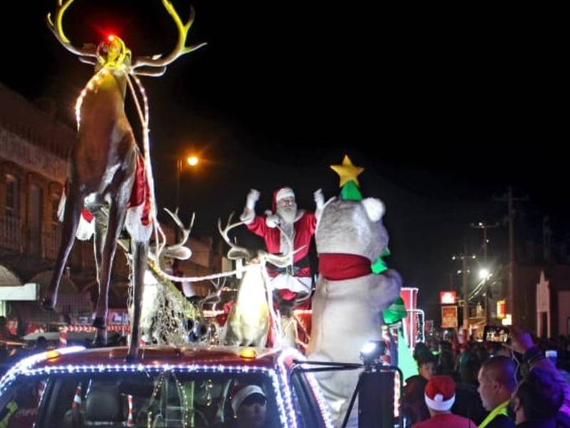 Inician caravanas navideñas en Mérida