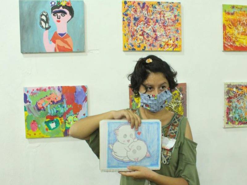 Inauguran obras pictóricas de niños artistas especiales