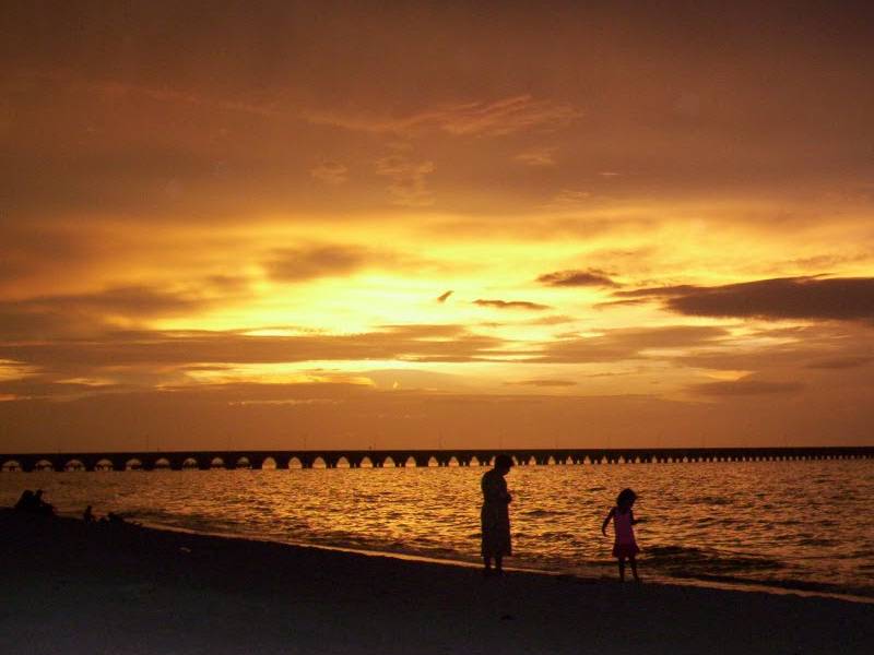 Retorna a Progreso “Atardeceres Sobre el Mar”