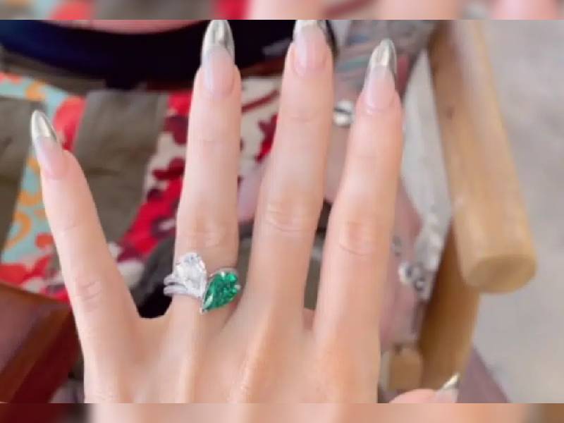 “El amor es dolor” El anillo de compromiso de Megan Fox