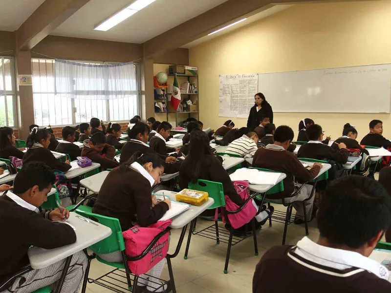 Sobre demanda en Yucatán para ingresar a secundarias