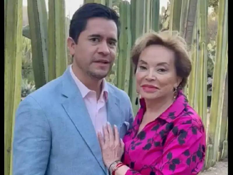 Sí se casó Elba Esther con su abogado en Oaxaca