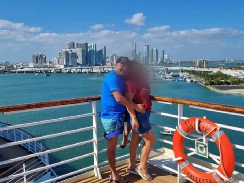 Ex alcalde de Umán dice que Omnilife pagó su viaje a Miami