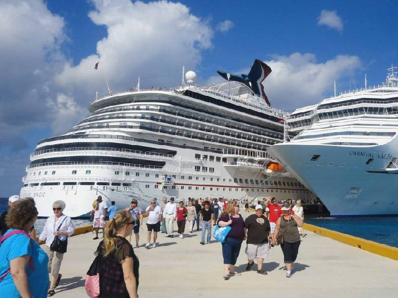 Puerto de Santa Clara, en la mira de cruceros