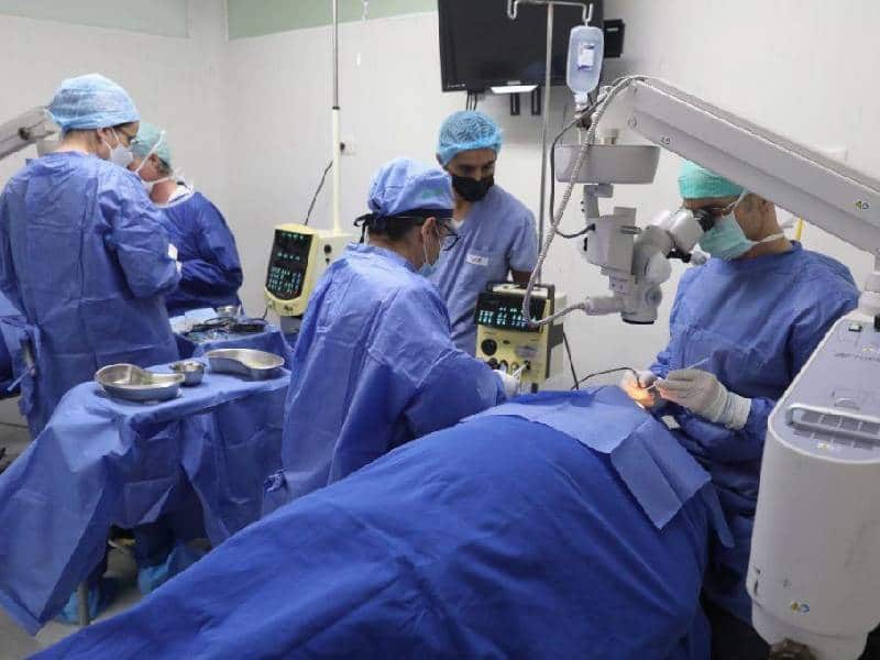 Arrancan jornadas de Cirugías de Cataratas