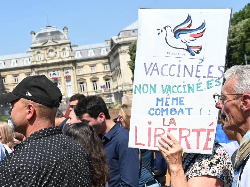Dos años de crisis, y millones sin vacuna