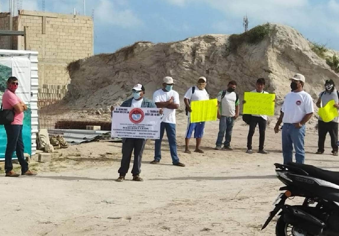 Piden alarifes trabajoen obras de Chicxulub