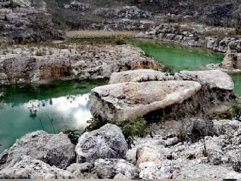 Loteros estafan con falsos cenotes a los compradores