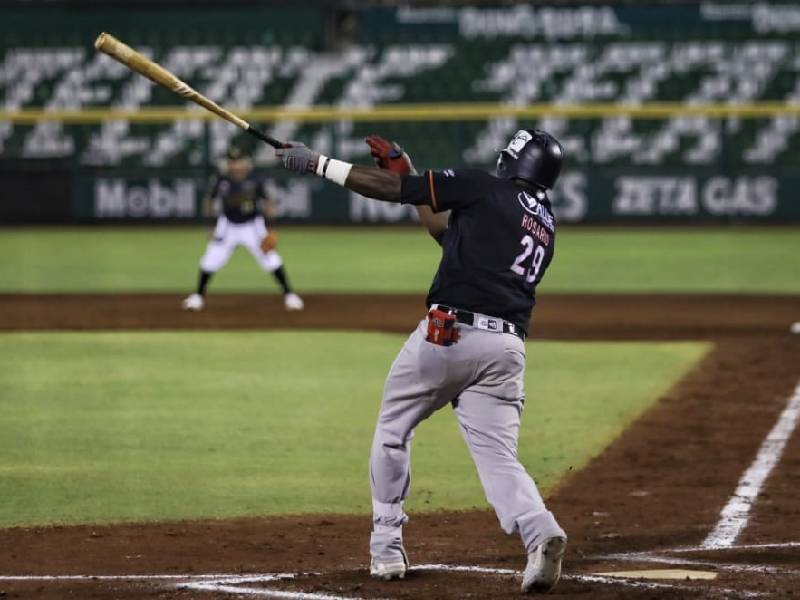 Baño de cal de los Tigres a los Leones, 1-0 gana novena de Quintana Roo