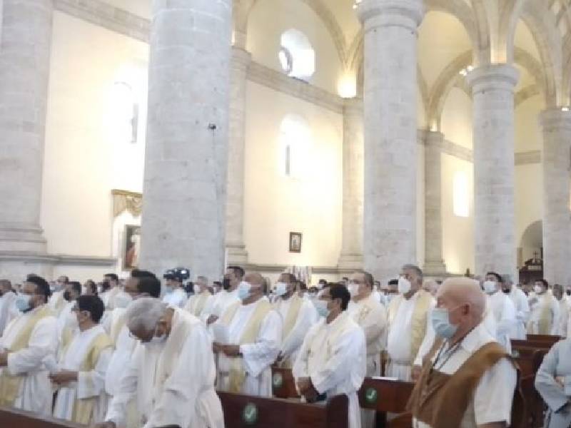 Renueva clero yucateco la promesa sacerdotal