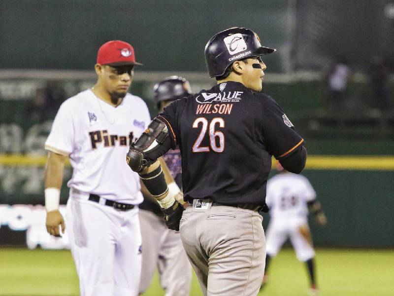 Piratas gana 5-2 a Tigres en el primer juego de la serie que se juega en Mérida