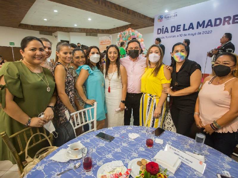 Secretaría de Educación de Yucatán anuncia mejoras para madres trabajadoras