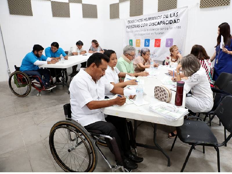 Convoca CODHEY a personas con discapacidad para formar comité
