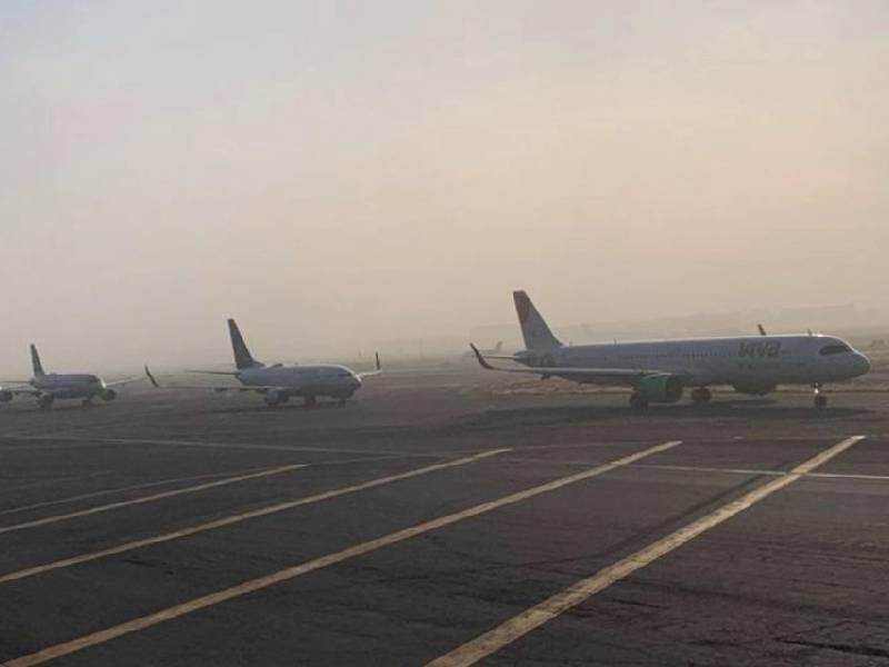 Reportan aterrizaje fallido de avión de Aeroméxico en AICM por pista saturada
