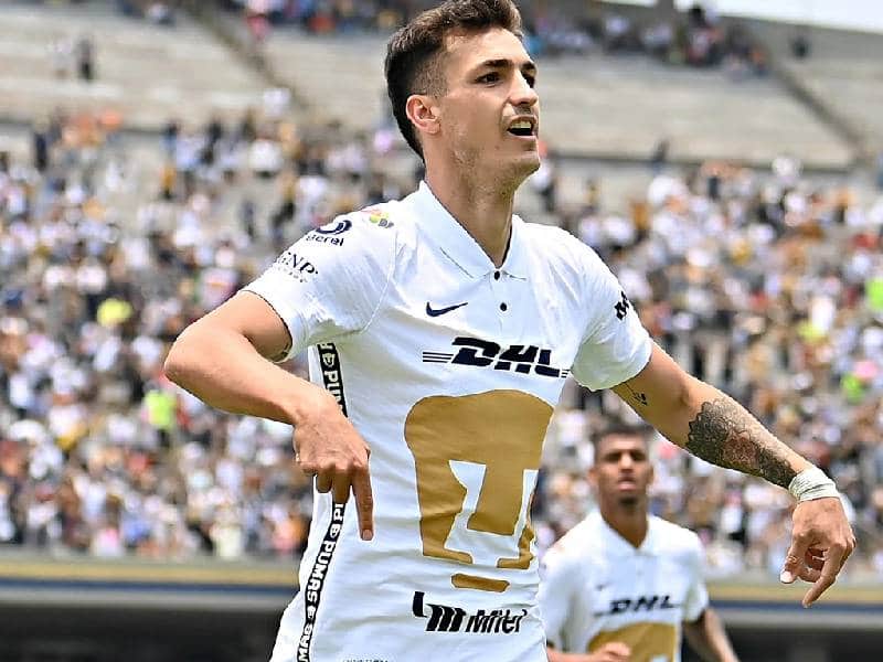 pumas vence