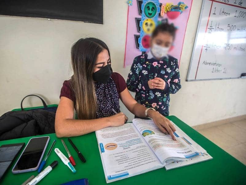 Anuncian programa de Becas para impulsar el futuro de estudiantes yucatecos sobresalientes
