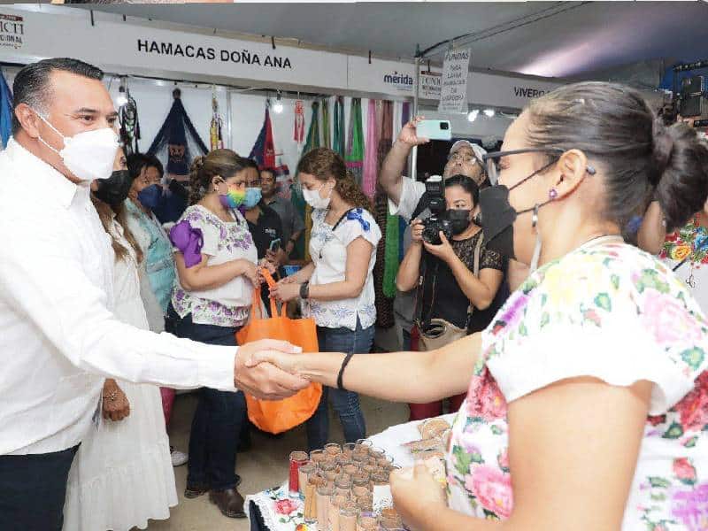 Mérida celebra los 21 años de la Feria Art esanal Tunich