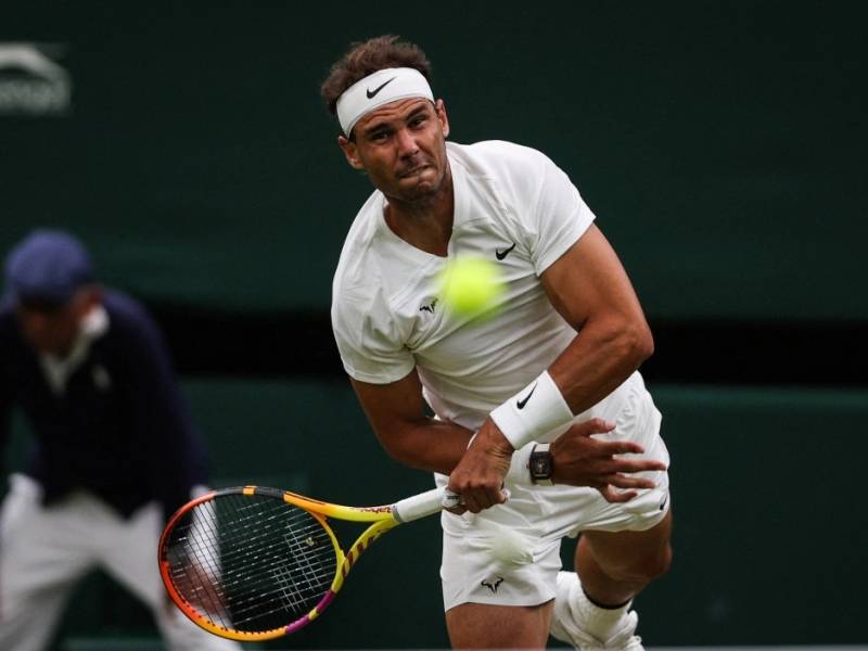 Nadal sufre pero avanza a la siguiente ronda en Wimbledon