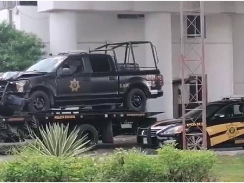 Choque de cuatro patrullas en el periférico de Mérida; dos policías lesionados