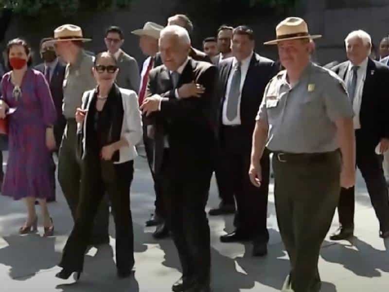 VIDEO. AMLO visita el Memorial Franklin Delano Roosevelt