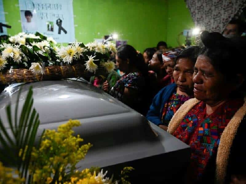 Aldea maya de Guatemala despide a joven migrante muerto en San Antonio