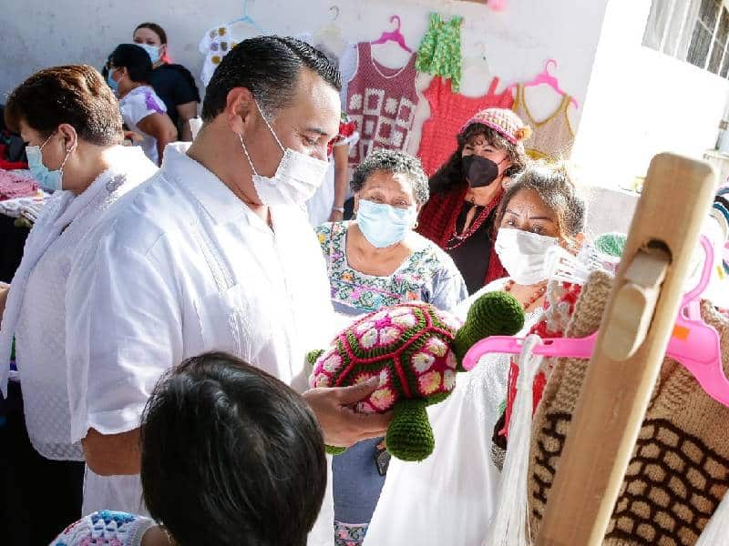 El alcalde Renán Barrera fomenta el desarrollo integral de la población