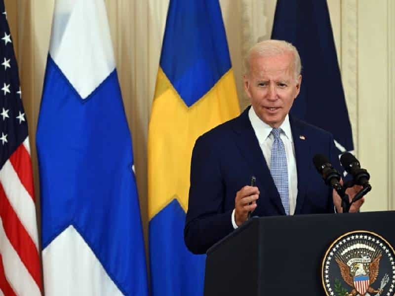 Joe Biden firma ley contra la inflación