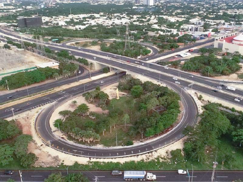 Avanzan las obras en Periférico de Mérida