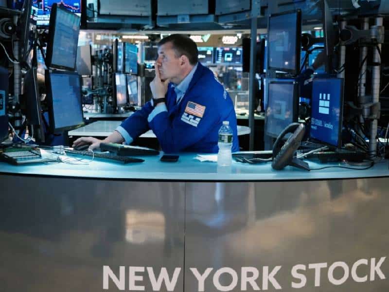Bolsa de NY vuelve a caer con fuerza tras haber cortado racha