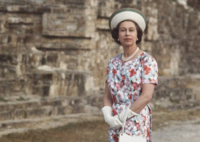 La llegada de la reina Isabel a Yucatán hace 47 años, un recuerdo vivo