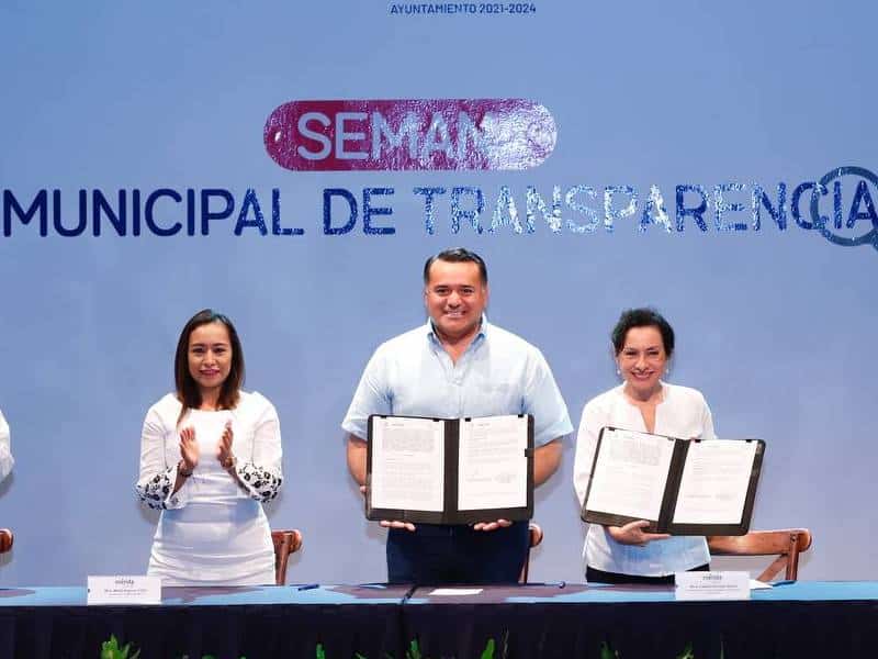  Renán Barrera inauguró la IV Semana Municipal de la Transparencia “La Participación Ciudadana en el Quehacer Gubernamental”