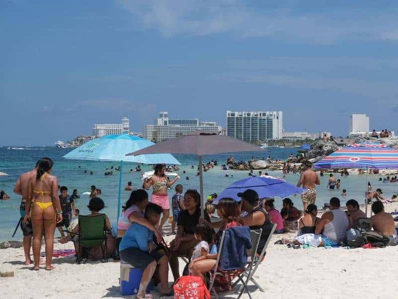 Difieren discusión sobre vacaciones