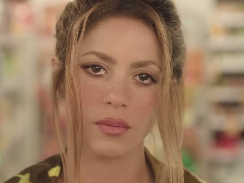 La hospitalización del papá de Shakira ha sido un duro golpe ya que venía de celebrar el rotundo éxito de su nueva canción