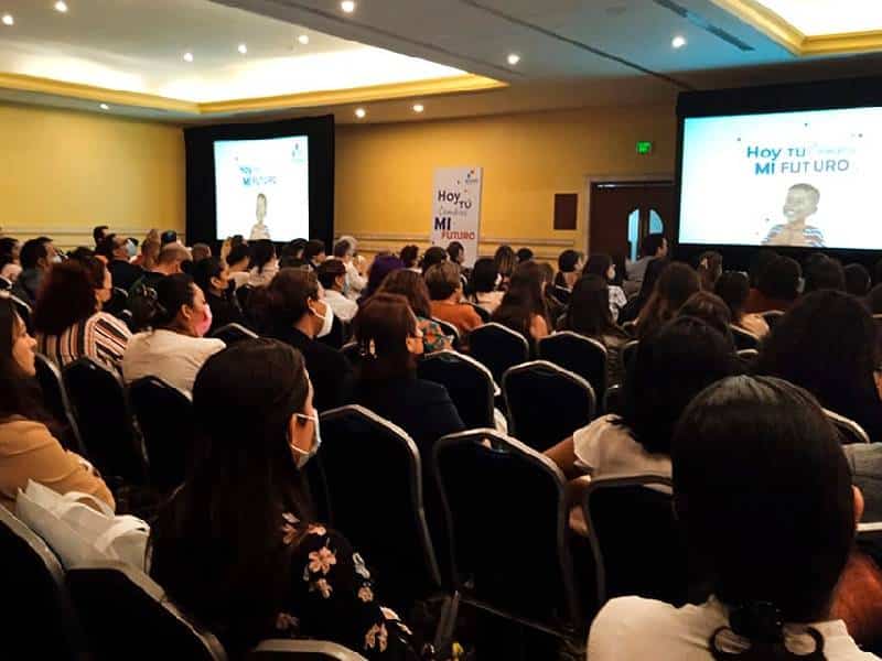 Docentes yucatecos se capacitan en el XI Congreso Internacional de Autismo COTTI