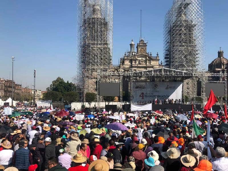 Llega AMLO al zócalo de la Ciudad de México