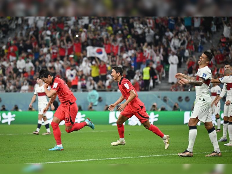 Corea del Sur sorprende 2-1 a Portugal y se clasifica a octavos del Mundial