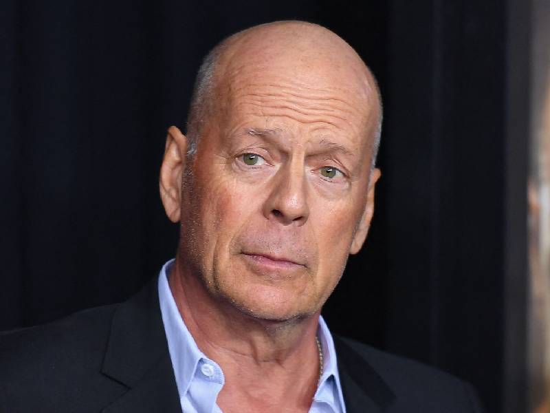 Familia de Bruce Willis pide “milagro” ante deterioro por trastorno