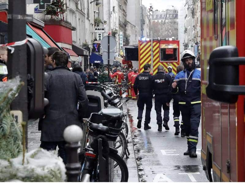 Tres muertos y tres heridos en un tiroteo en el centro de París