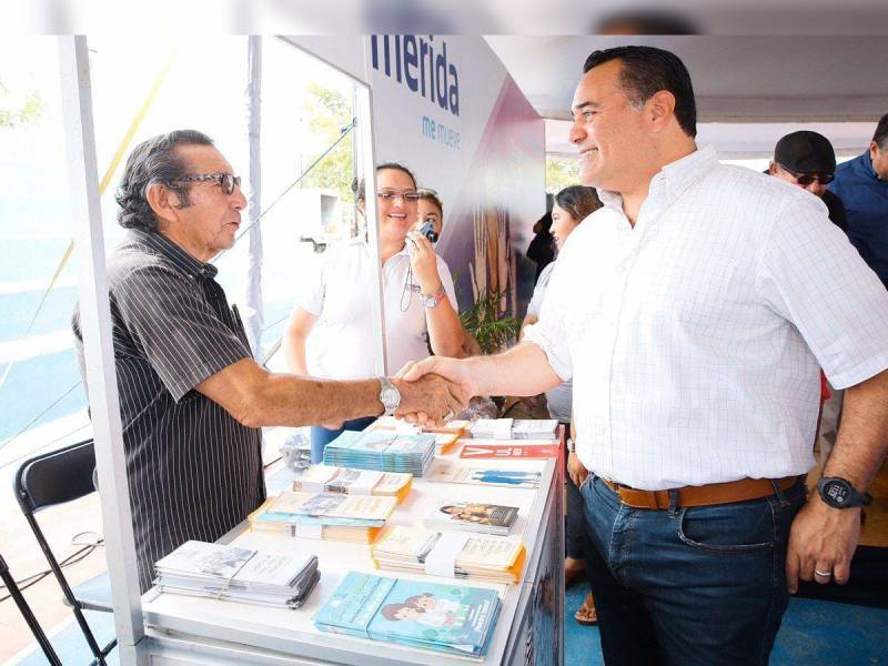 Renán Barrera abre espacios de capacitación laboral para fortalecer la economía del Municipio