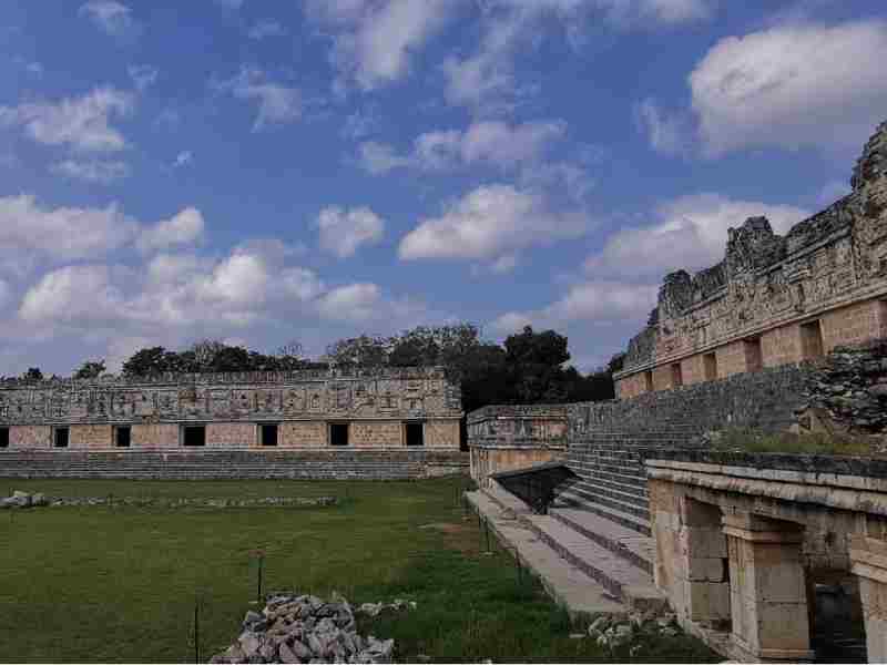 Avanzan los trabajos de rescate en Uxmal