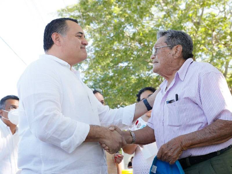 Renán Barrera trabaja para rehabilitar los mercados del centro histórico