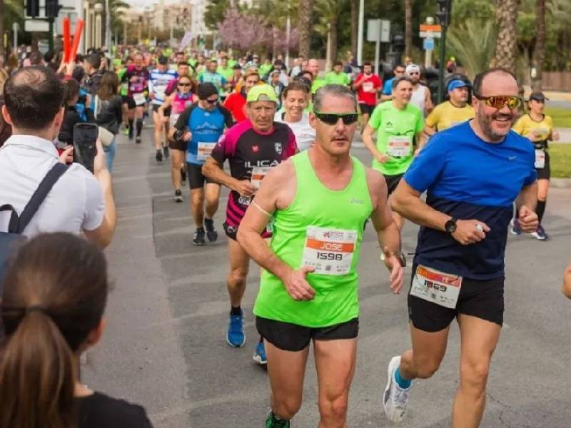 Joven de 21 años muere al cruzar la meta del Maratón de Elche