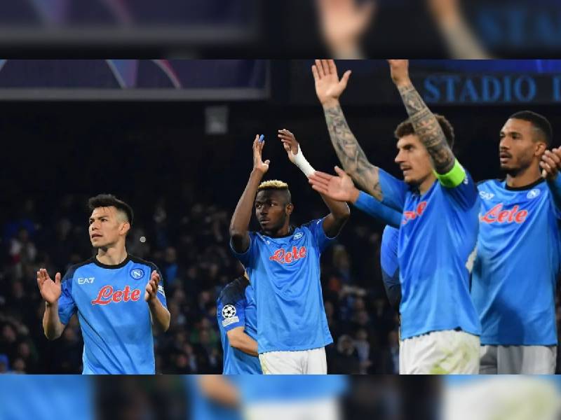 Napoli hace historia en Champions