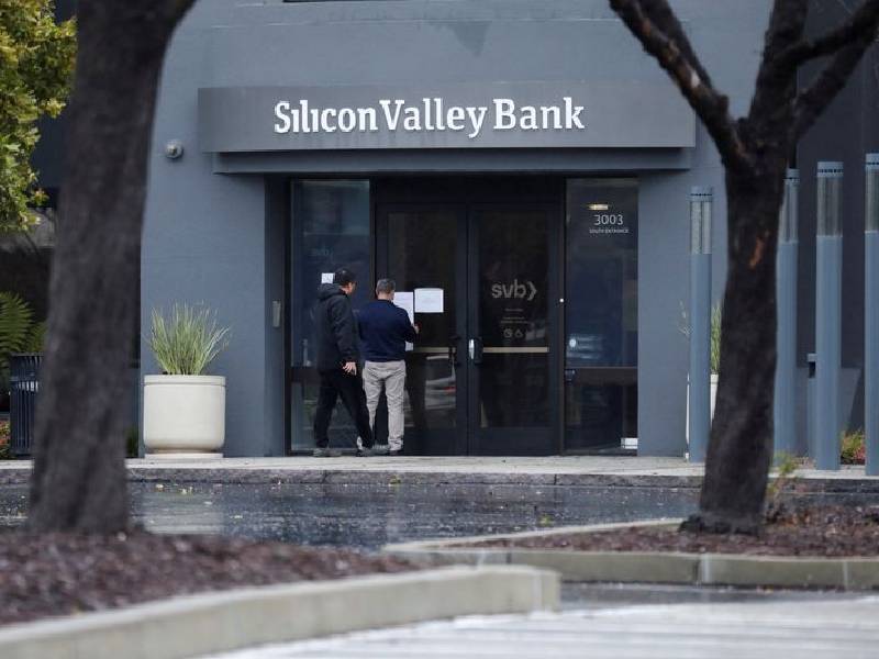 Nerviosismo tras desplome en EU del Silicon Valley Bank