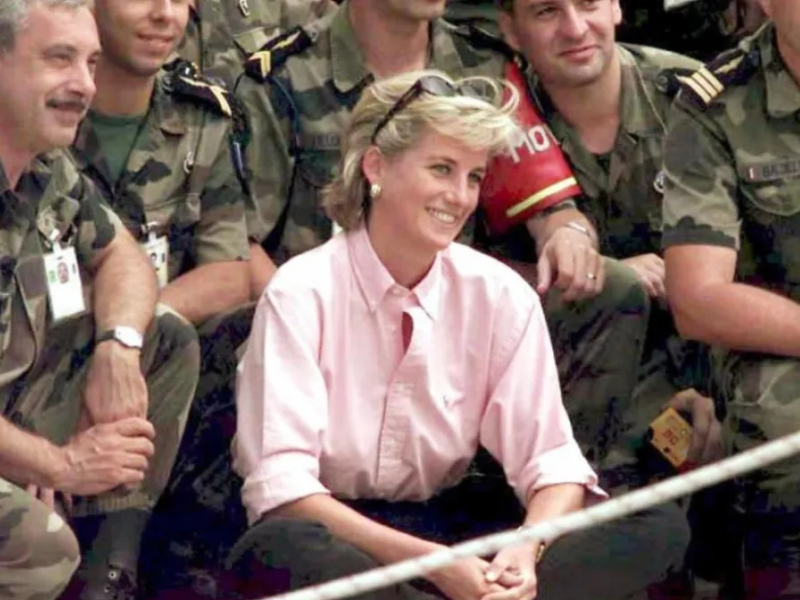 Así luciría la Princesa Diana como Reina según la IA